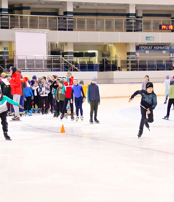 "Зимние потешки 2023" по конькобежному спорту