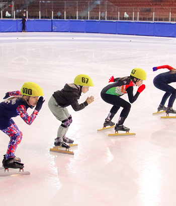 Открытое первенство Центра  по шорт- треку "Зимние потешки" 2023