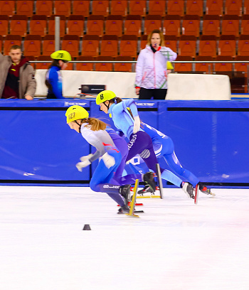 Открытое первенство Центра  по шорт- треку "Зимние потешки" 2023