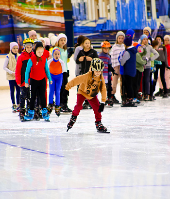 "Зимние потешки 2023" по конькобежному спорту