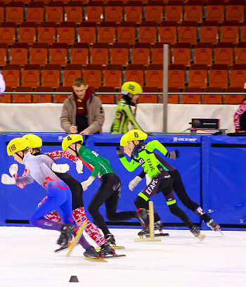 Открытое первенство Центра  по шорт- треку "Зимние потешки" 2023