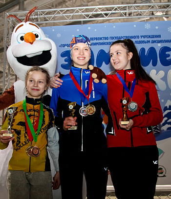 "Зимние потешки 2023" по конькобежному спорту