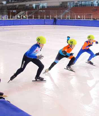 Открытое первенство Центра  по шорт- треку "Зимние потешки" 2023