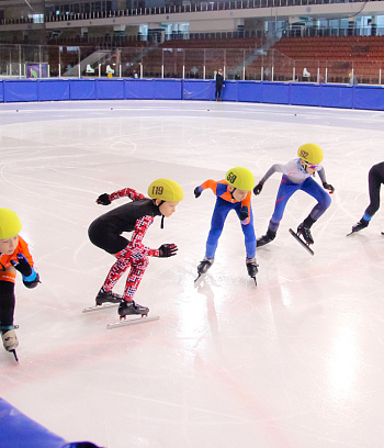 Открытое первенство Центра  по шорт- треку "Зимние потешки" 2023