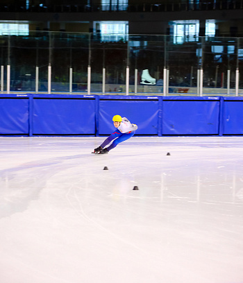 Открытое первенство Центра  по шорт- треку "Зимние потешки" 2023