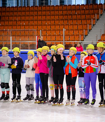 Открытое первенство Центра  по шорт- треку "Зимние потешки" 2023