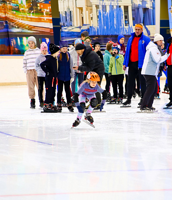 "Зимние потешки 2023" по конькобежному спорту