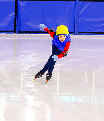 Открытое первенство Центра  по шорт- треку "Зимние потешки" 2023