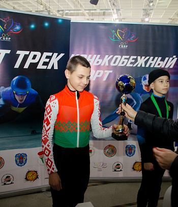 Открытое первенство Центра  по шорт- треку "Зимние потешки" 2023