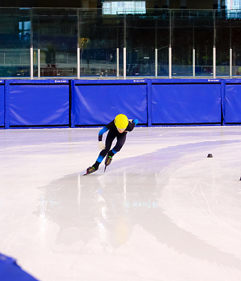 Открытое первенство Центра  по шорт- треку "Зимние потешки" 2023