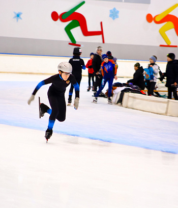 "Зимние потешки 2023" по конькобежному спорту