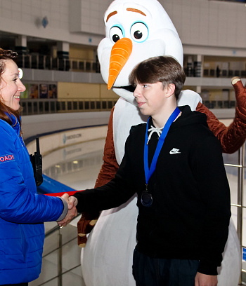 "Зимние потешки 2023" по конькобежному спорту