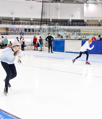 "Зимние потешки 2023" по конькобежному спорту