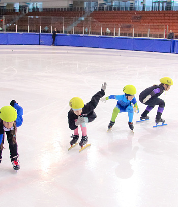 Открытое первенство Центра  по шорт- треку "Зимние потешки" 2023