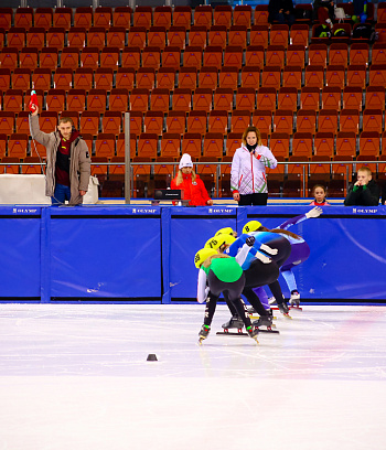 Открытое первенство Центра  по шорт- треку "Зимние потешки" 2023