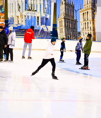 "Зимние потешки 2023" по конькобежному спорту