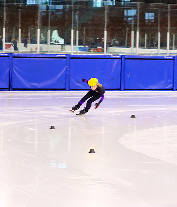 Открытое первенство Центра  по шорт- треку "Зимние потешки" 2023