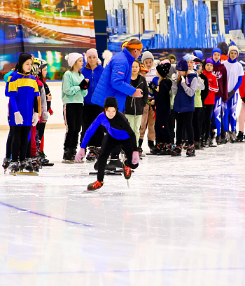 "Зимние потешки 2023" по конькобежному спорту