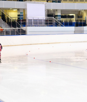 "Зимние потешки 2023" по конькобежному спорту