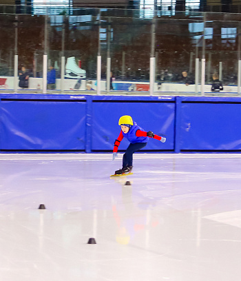 Открытое первенство Центра  по шорт- треку "Зимние потешки" 2023