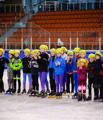 Открытое первенство Центра  по шорт- треку "Зимние потешки" 2023