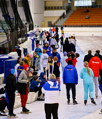 "Зимние потешки 2023" по конькобежному спорту