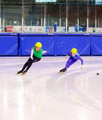 Открытое первенство Центра  по шорт- треку "Зимние потешки" 2023