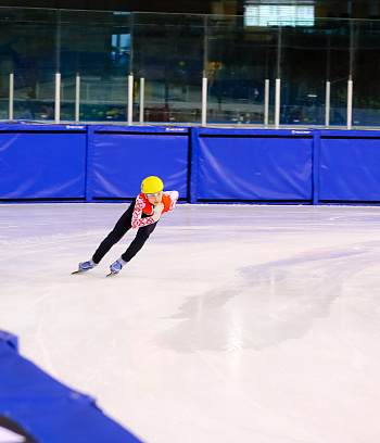 Открытое первенство Центра  по шорт- треку "Зимние потешки" 2023