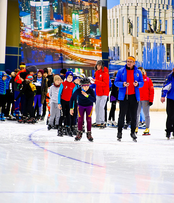 "Зимние потешки 2023" по конькобежному спорту