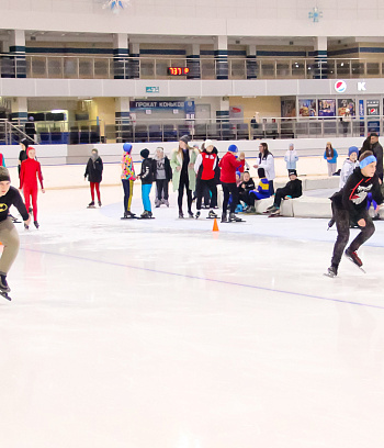 "Зимние потешки 2023" по конькобежному спорту