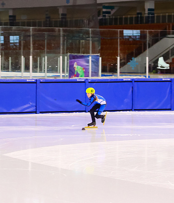 Открытое первенство Центра  по шорт- треку "Зимние потешки" 2023