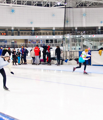 "Зимние потешки 2023" по конькобежному спорту