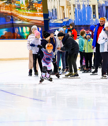 "Зимние потешки 2023" по конькобежному спорту