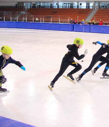 Открытое первенство Центра  по шорт- треку "Зимние потешки" 2023
