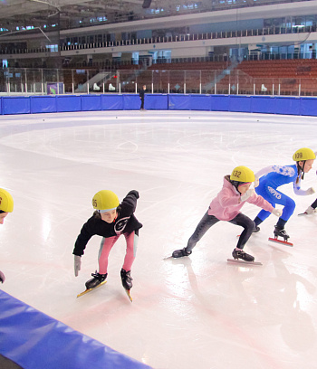 Открытое первенство Центра  по шорт- треку "Зимние потешки" 2023