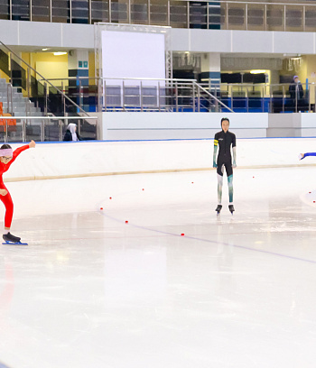 "Зимние потешки 2023" по конькобежному спорту