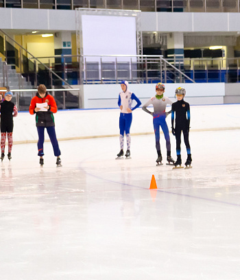 "Зимние потешки 2023" по конькобежному спорту