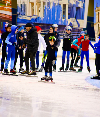 "Зимние потешки 2023" по конькобежному спорту