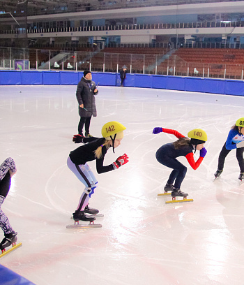 Открытое первенство Центра  по шорт- треку "Зимние потешки" 2023