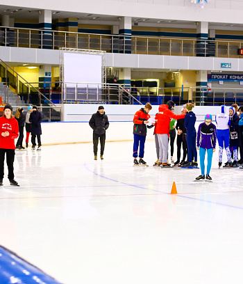 "Зимние потешки 2023" по конькобежному спорту