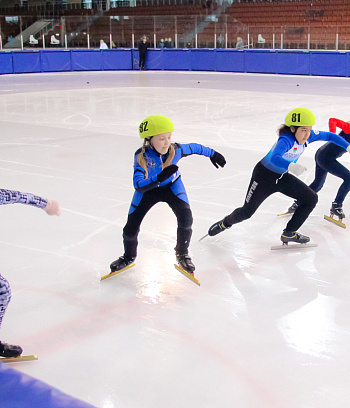 Открытое первенство Центра  по шорт- треку "Зимние потешки" 2023