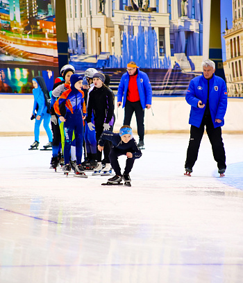 "Зимние потешки 2023" по конькобежному спорту