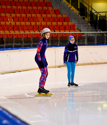 "Зимние потешки 2023" по конькобежному спорту