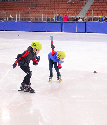 Открытое первенство Центра  по шорт- треку "Зимние потешки" 2023