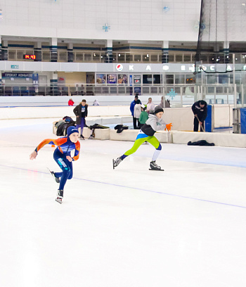 "Зимние потешки 2023" по конькобежному спорту