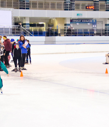 "Зимние потешки 2023" по конькобежному спорту