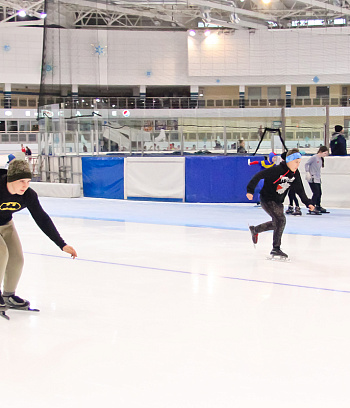 "Зимние потешки 2023" по конькобежному спорту