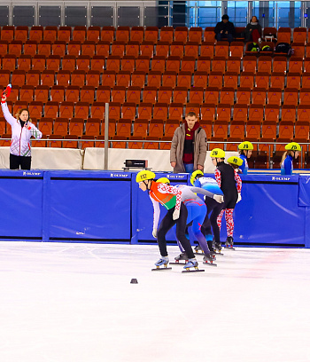 Открытое первенство Центра  по шорт- треку "Зимние потешки" 2023