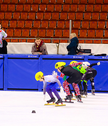 Открытое первенство Центра  по шорт- треку "Зимние потешки" 2023