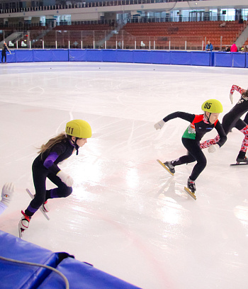 Открытое первенство Центра  по шорт- треку "Зимние потешки" 2023